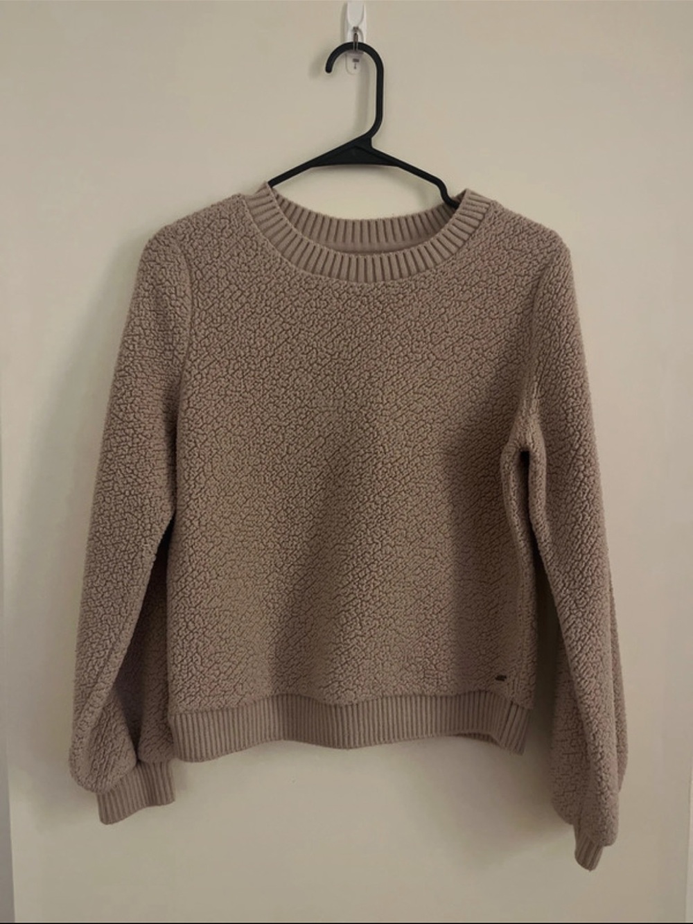 Abercrombie and Fitch Women’s Taupe Sherpa Crewneck Sweater